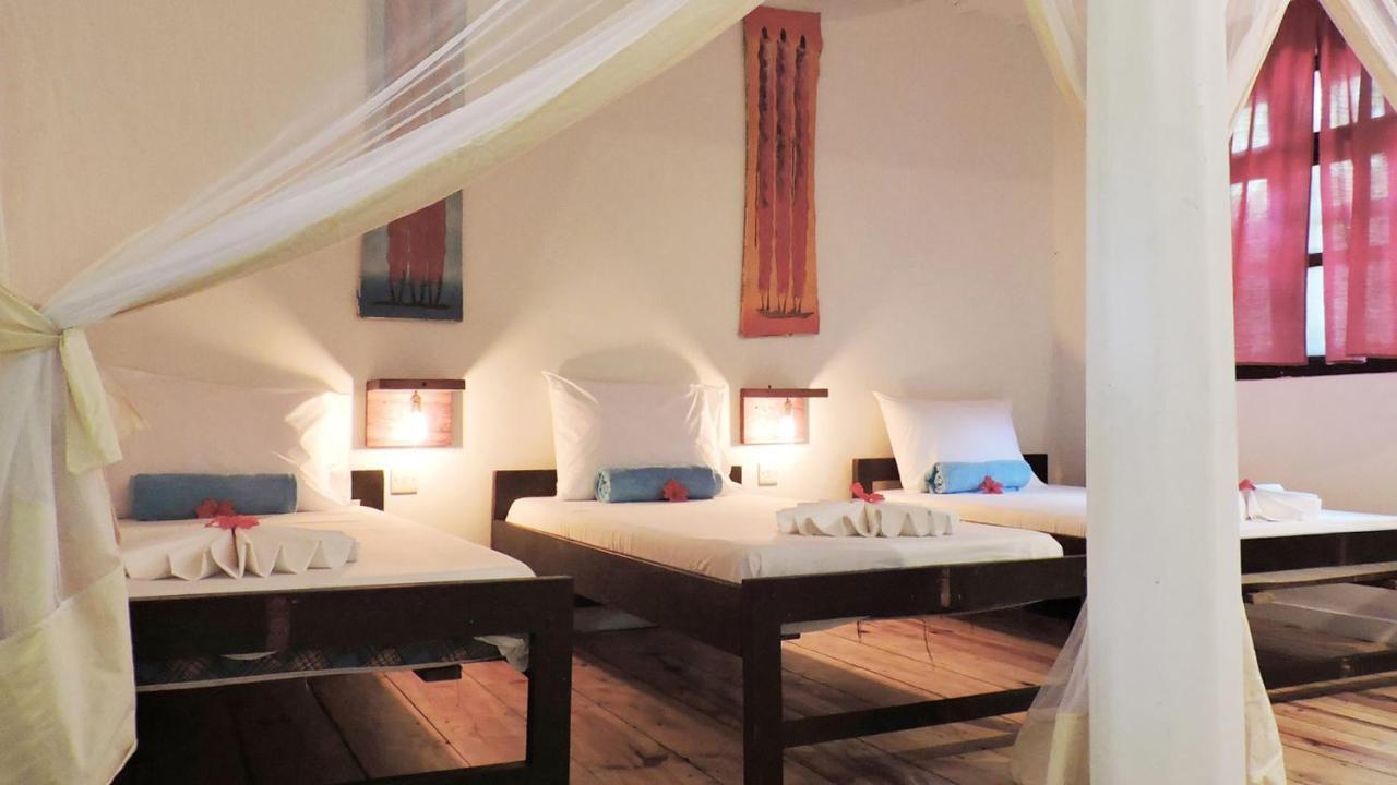 Paje By Night Bungalows ภายนอก รูปภาพ