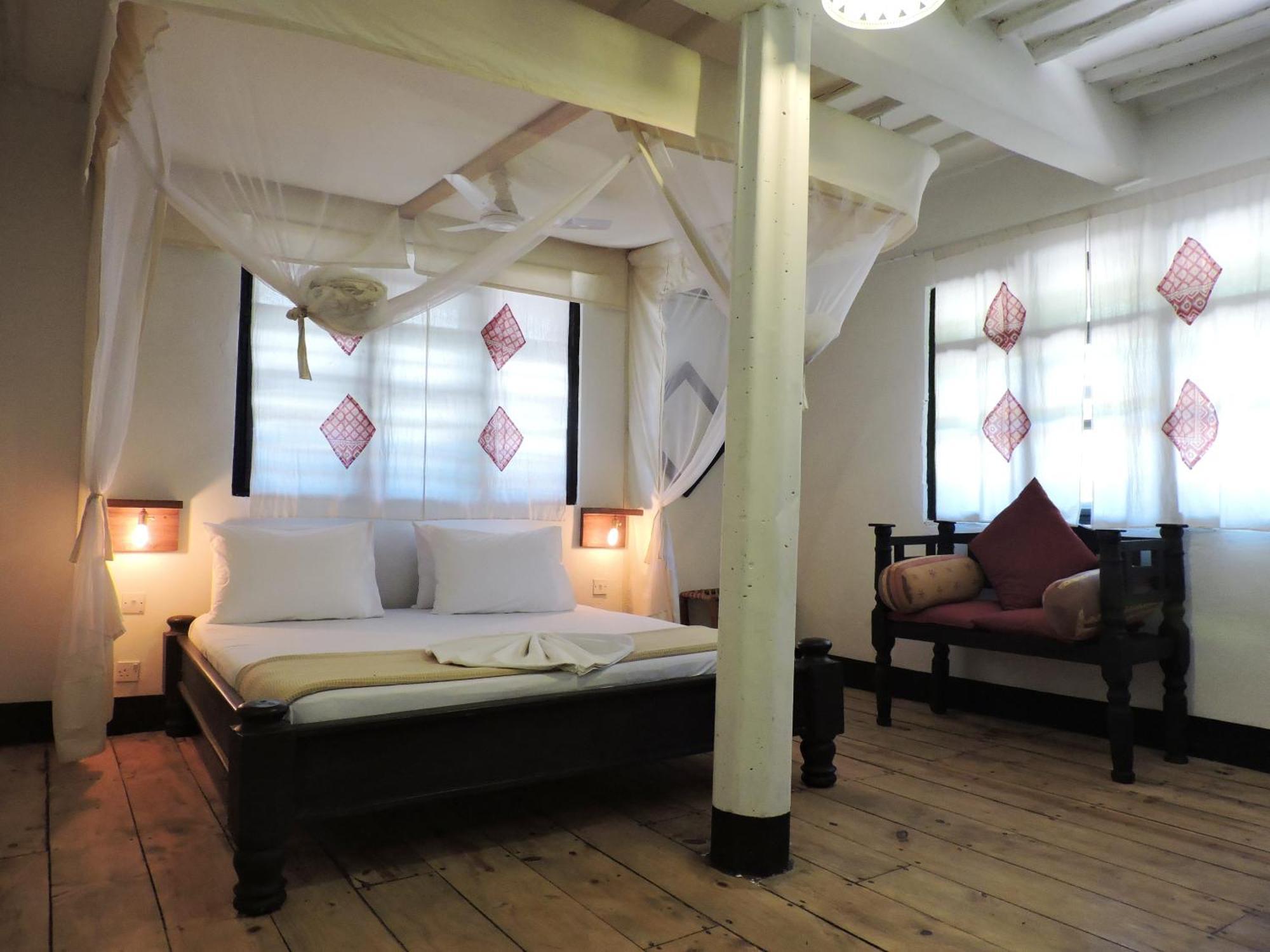 Paje By Night Bungalows ภายนอก รูปภาพ